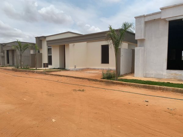 Casa T3 – Condomínio Atalaia - Imagem 4